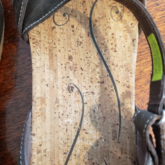 Ahnu Women's Dark Brown Flats with Strap - Picture 3 of 5